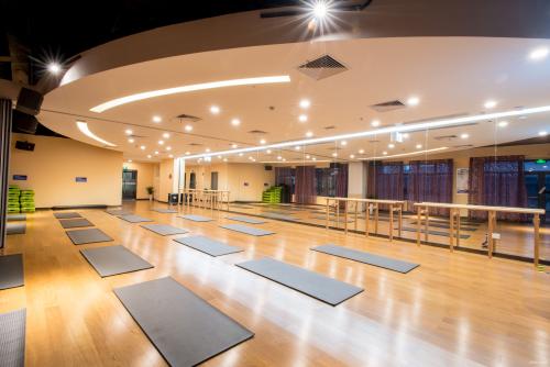 健身會(huì)所地面選用什么材料好？