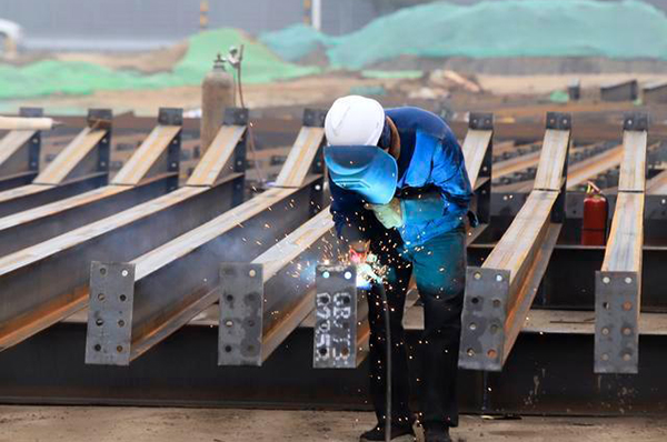 鋼結(jié)構(gòu)廠(chǎng)房焊錫工藝