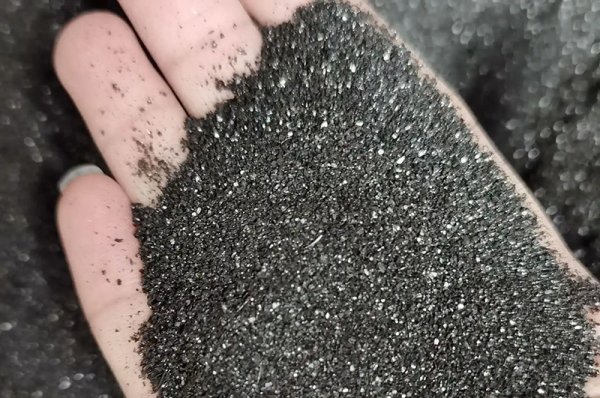 廠房裝修之耐磨地坪金剛砂施工要求標(biāo)準(zhǔn)